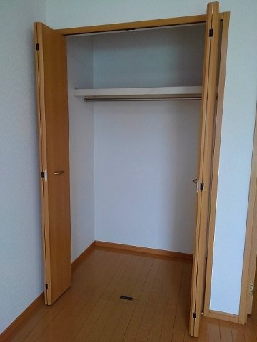 カレントの収納
