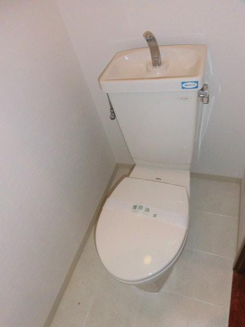 ロイヤルスウィートのトイレ