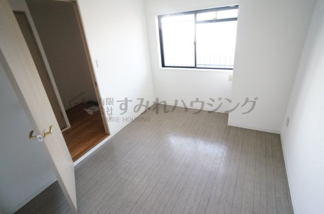 ロイヤルスウィートの寝室