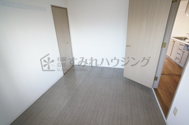 ロイヤルスウィートの寝室