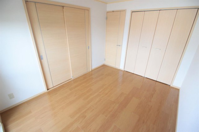 【洋室】 | セゾン八尾東