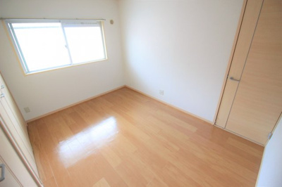 【洋室】 | セゾン八尾東