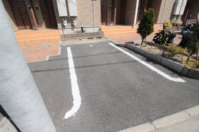 【駐車場】 | コモド　レジデンシアⅡ　八尾南