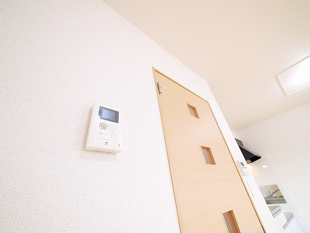 ブライトレジデンスのセキュリティ|モニターホン付