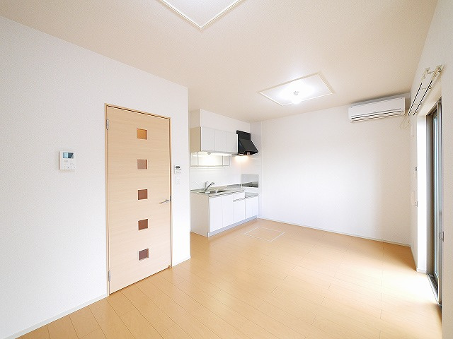 ブライトレジデンスの居間・リビング|使いやすいリビングです