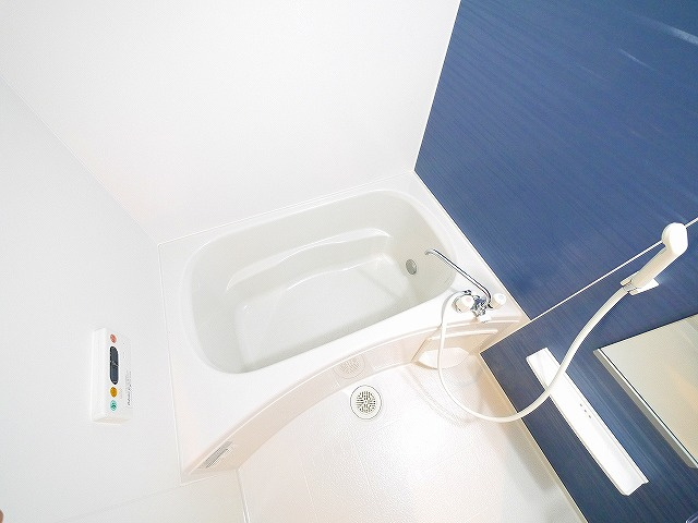 ブライトレジデンスの浴室|日々の疲れを癒すお風呂付です