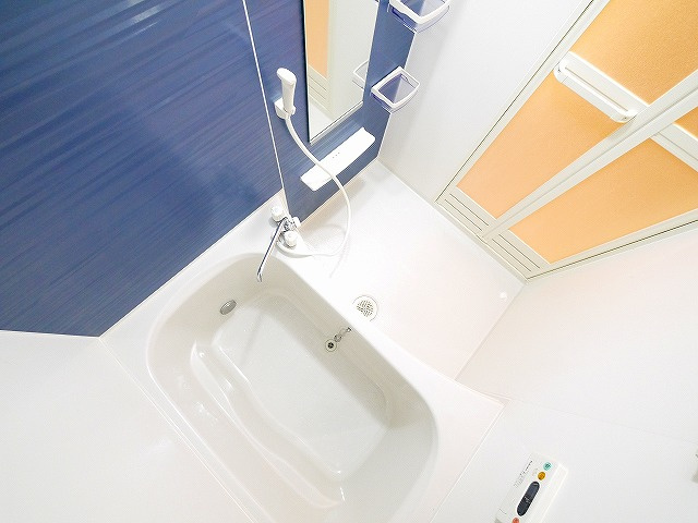 ブライトレジデンスの浴室|コンパクトで使いやすいお風呂です