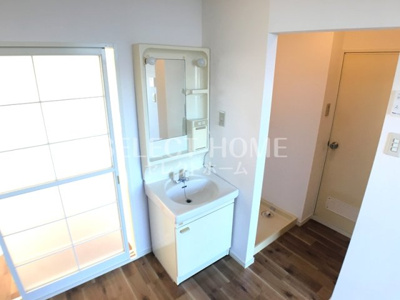 【独立洗面台】 | ハイツ蓑川 | 使いやすい独立洗面台です