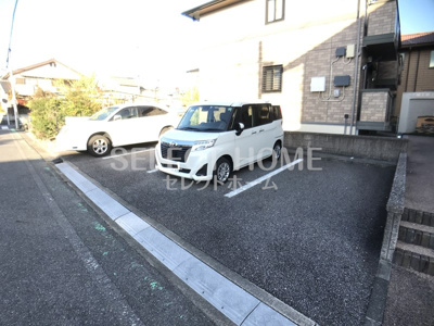【駐車場】 | リッツハウス | 駐車スペースもあります
