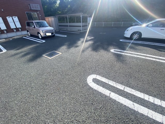 ルミアス前潟Ⅱの駐車場
