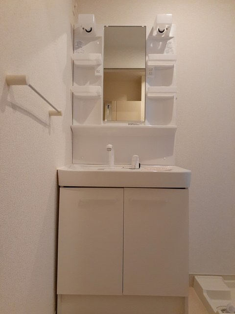 オリーブの洗面所