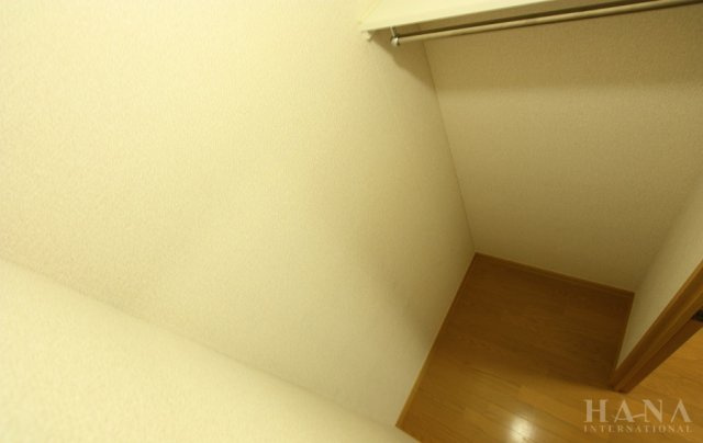 レオパレスプランドールＫの収納