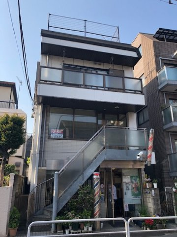 峯村ビルの外観