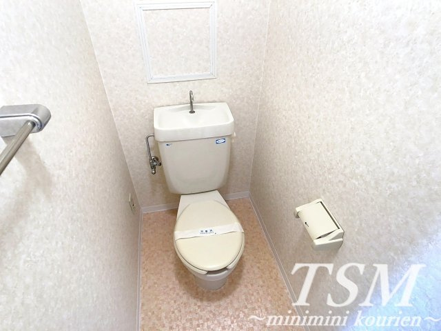 プランドール・メゾンの駐車場