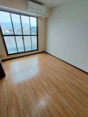 【居間・リビング】 | ロータリーマンション鴻池倶楽部