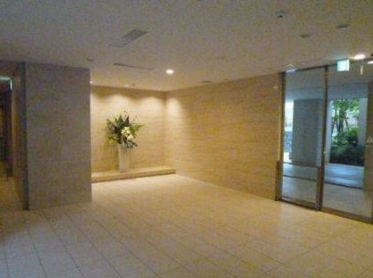 ブランズ新宿富久町のロビー|ブランズ新宿富久町