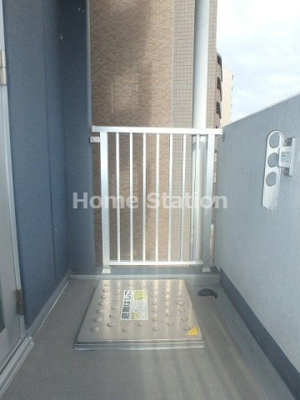 【バルコニー】 | エスカーサ大阪WEST