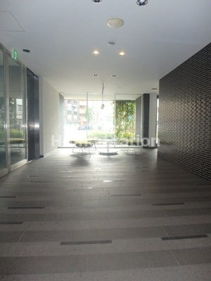 【ロビー】 | エスカーサ大阪WEST