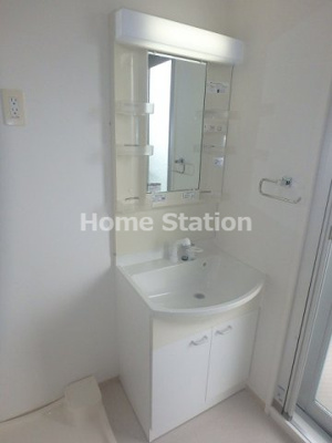 【独立洗面台】 | エスカーサ大阪WEST