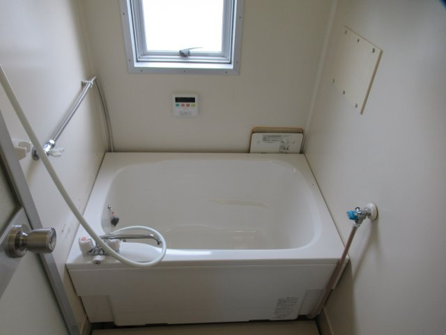 ビレッジハウス沼木1号棟の浴室