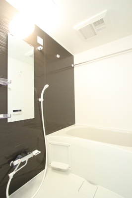 【浴室】 | カーサヴェルデ三軒茶屋