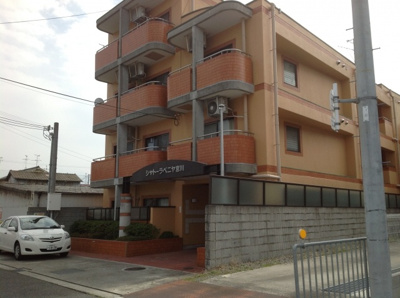 【外観】 | シャトーラベニヤ宮川