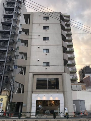 エスバレーの外観