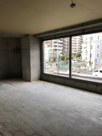 エスバレーの内装