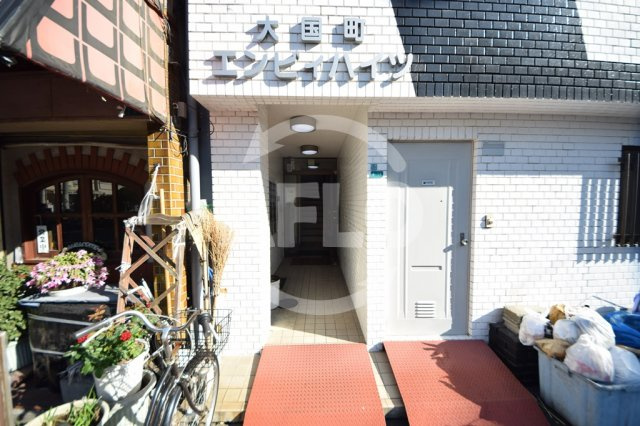 大国町エンビィハイツのエントランス|大国町エンビィハイツ　エントランス