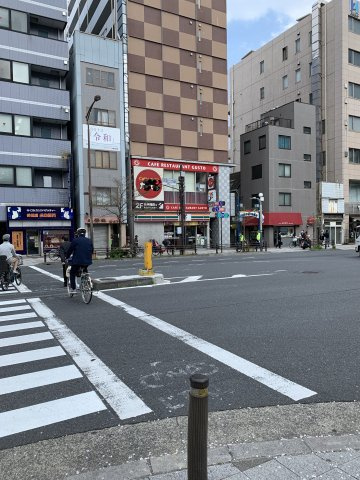 広栄ビルの周辺