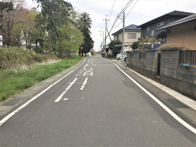 【前面道路含む現地写真】 | 土浦市板谷４丁目 | 6ｍ道路