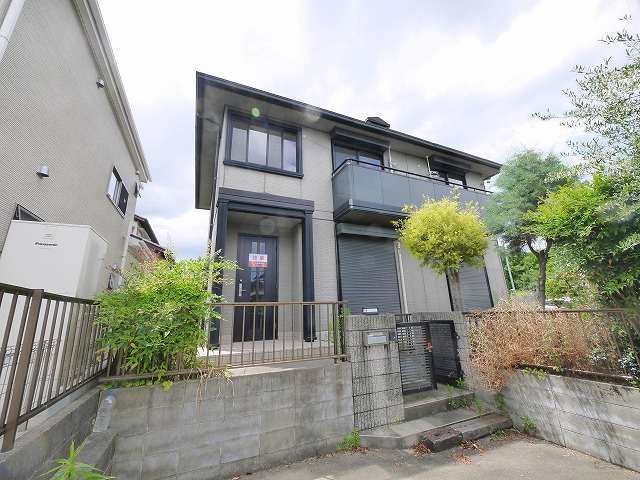 千代ヶ丘一戸建ての外観