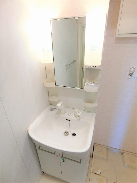 エミネンスの独立洗面台