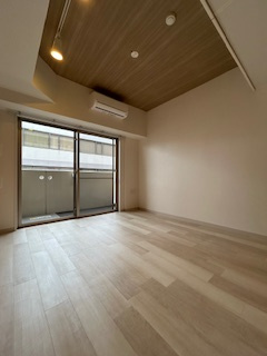SERENiTE江坂四番館の居間・リビング|居間です
