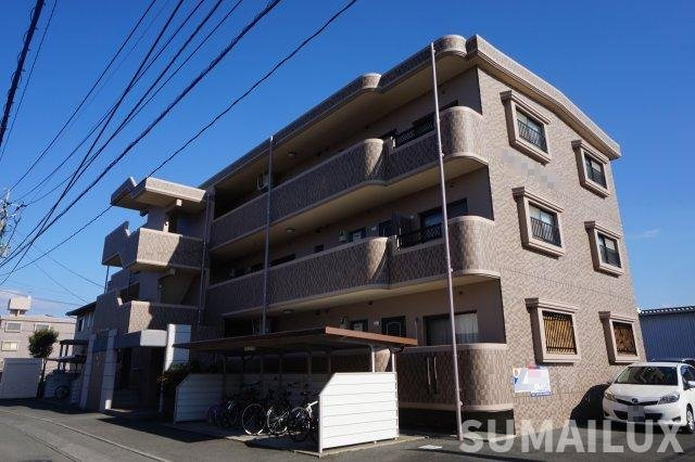 熊本市東区長嶺南８丁目の賃貸マンションの外観