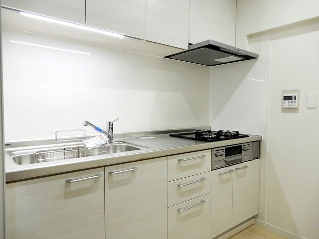 港区海岸３丁目の賃貸マンションのキッチン