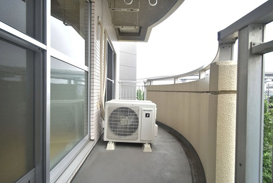 港区海岸３丁目の賃貸マンションのバルコニー