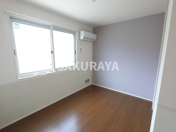 カーサ デルソーレ Ａの洋室