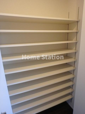 【玄関】 | ラシーネ梅田WEST