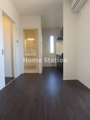 【居間・リビング】 | ラシーネ梅田WEST