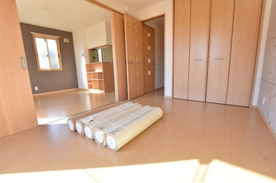 【寝室】 | コンフォート壱番館・弐番館