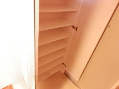 モンドール西院の設備|シューズＢＯＸ