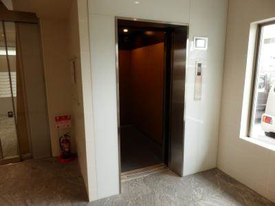 モンドール西院のその他共用部分|エレベーター