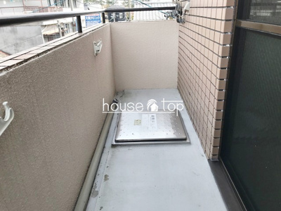 【バルコニー】 | サンシャルムレディース小松 （武庫川駅・武庫川女子大・兵庫医大） | サンシャルムレディース小松