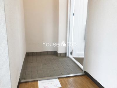 【玄関】 | サンシャルムレディース小松 （武庫川駅・武庫川女子大・兵庫医大） | サンシャルムレディース小松