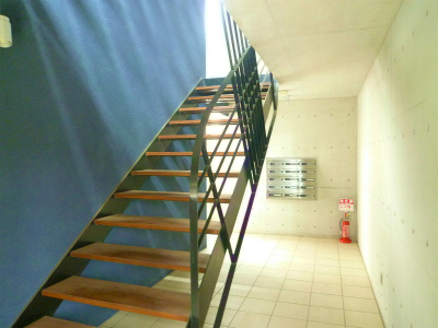 【ロビー】 | １６１８ | 清潔なロビーです