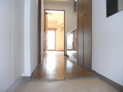 ベラジオ烏丸三条の展望|玄関から～