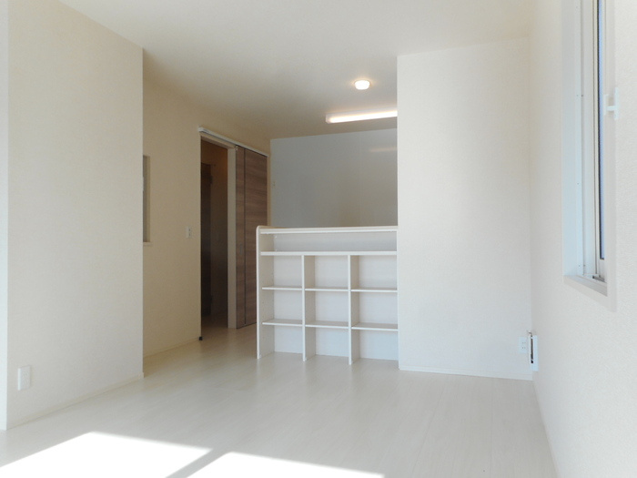 オッツ西船橋の居間・リビング