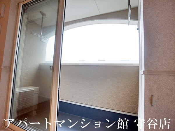 ヴェール　ポポラのバルコニー