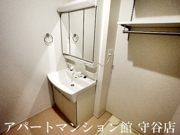 ヴェール　ポポラの独立洗面台